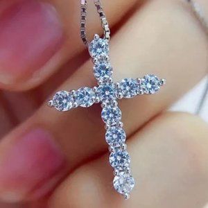 Certified 3.3ct. t.w. Moissanite Diamond Cross Pendant Necklace NEW